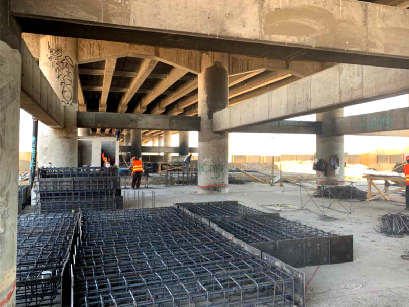 Trabajos de renivelación de la cimentación del puente México - Cuautla del Circuito Exterior Mexiquense​